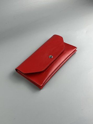 Жіночий шкіряний гаманець Ruby Червоний з натуральної шкіри &mdash; фото виробу від майстерні Shiynik - Магазин шкіряних виробів